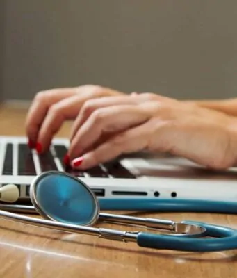 How to Manage Online Learning Programs for Medical Practices